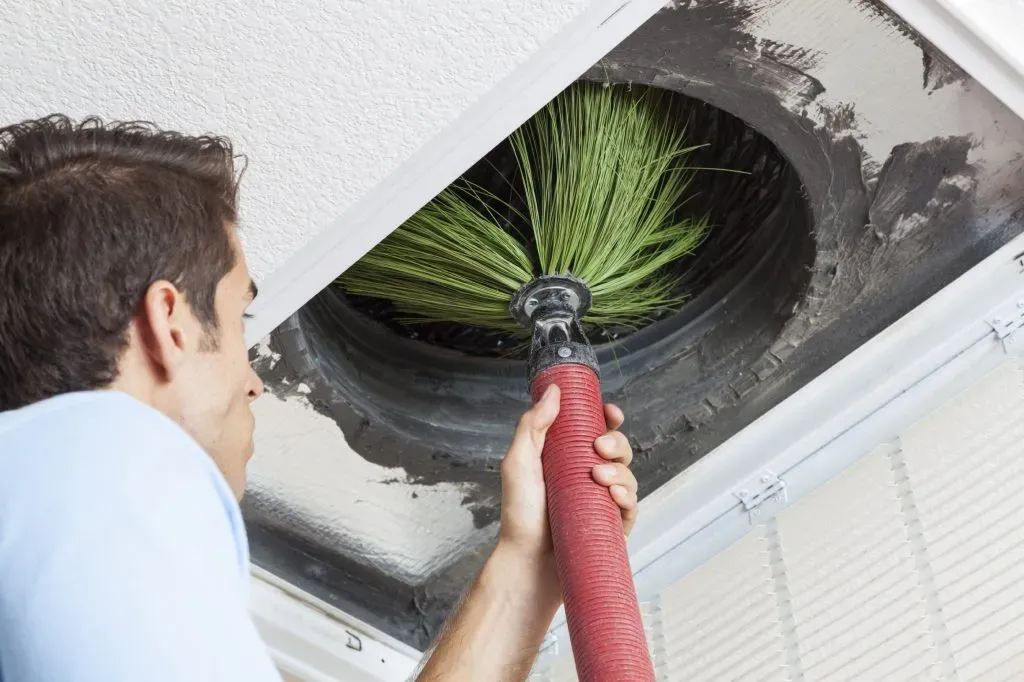 Cleaning AC Ducts In District Centre